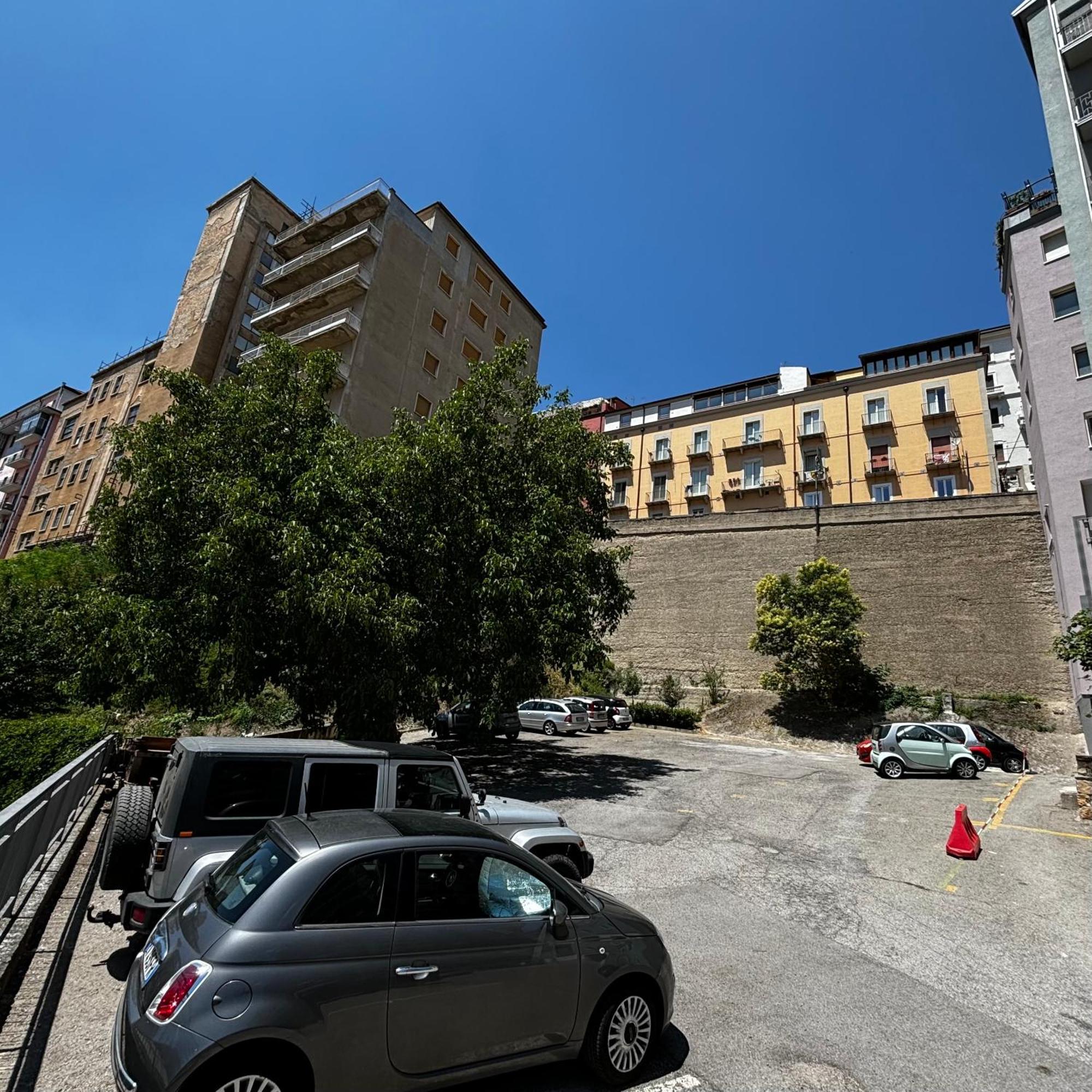 Essential Room & Parking In Centro Citta Con Parcheggio Privato E Wifi Potenza Zewnętrze zdjęcie